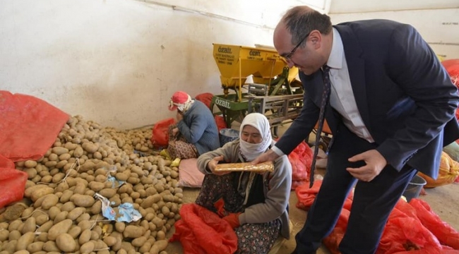 Çöl 8 Mart Kadınlar Gününde ziyaretlerine devam etti