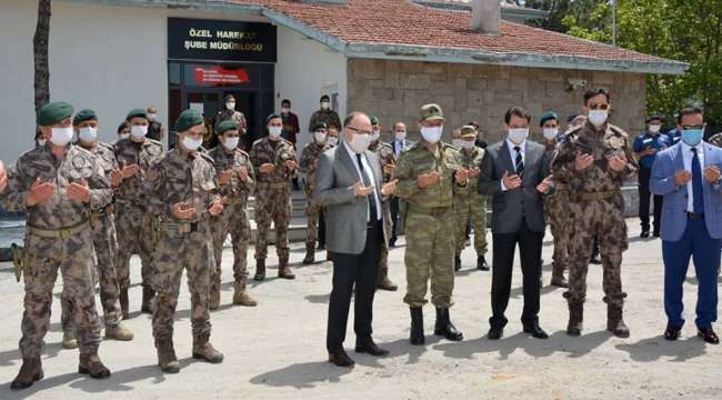 Afyonkarahisar'dan sınır ötesine giden özel harekatçılar dualarla karşılandı