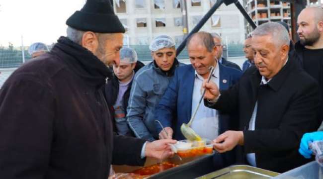 Karşıyaka Mahallesi İftar Yemeği