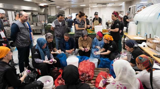 Vali Yiğitbaşı Gönül Mutfağını ziyaret etti