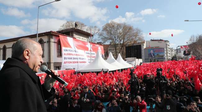 Akpartili Uluçay : Afyonkarahisar halkı cumhurbaşkanımızı zafer meydanında kucaklamaya hazırdır