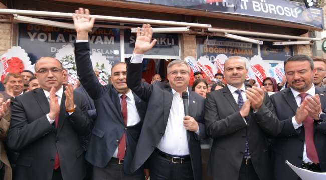 Başkan Çöl Ak Parti Seçim Koordinasyon Merkezinin Açılışına Katıldı