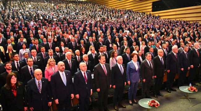 İYİ Parti'den Ankara’ya aday tanıtım toplantısına tam kadro çıkartma