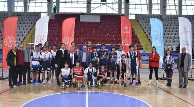 Okul Sporları 3x3 basketbol müsabakaları sona erdi