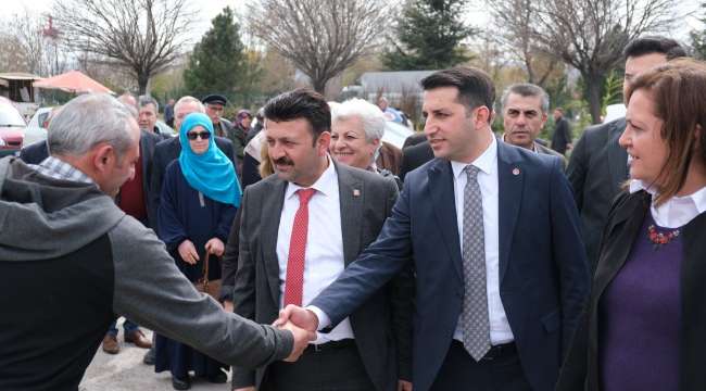 SP’li Aydın : Mutfağın en temel malzemesi olan soğanı fahiş fiyata almaktan şikayetçidir