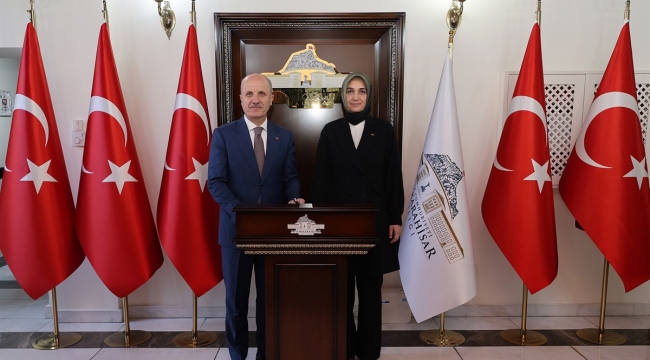 YÖK Başkanı Prof. Dr. Özvar, Afyonkarahisar’da Ziyaret ve Açılış Programlarına Katıldı