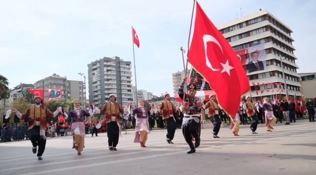 Adana’nın Kurtuluşunun 103. Yıldönümü Coşkuyla Kutlandı