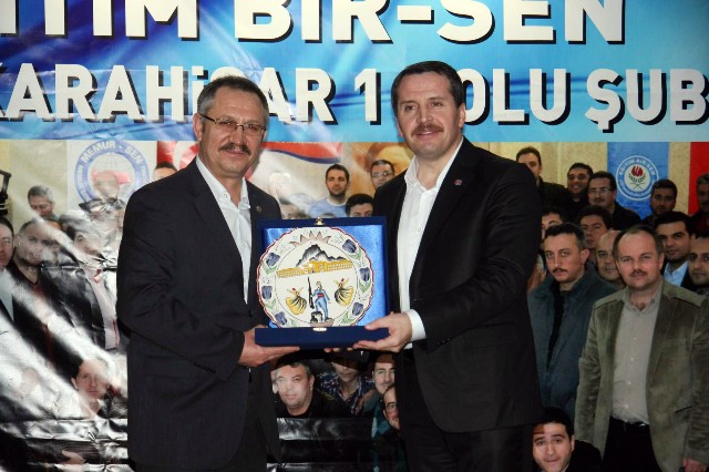 ‘250 bin insan batıya göç etti’