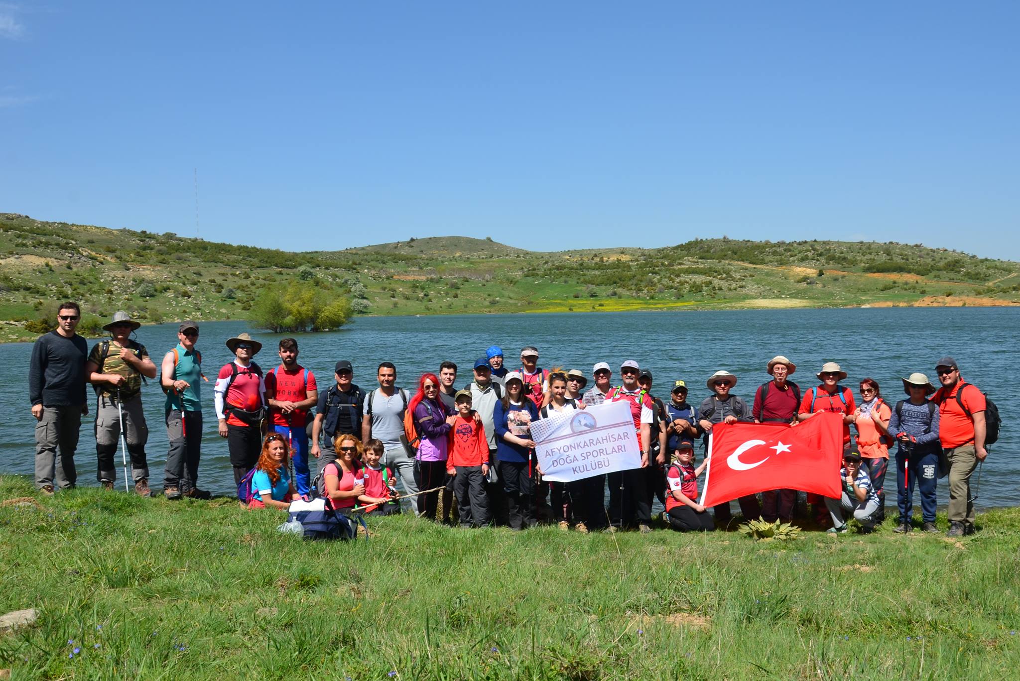 AFDOS üyeleri anneleri unutmadı