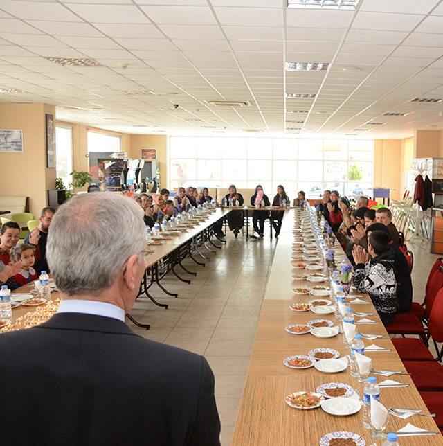 Başkan Acar, Dinar'daki engellilerle buluştu