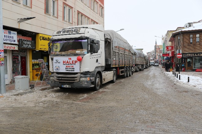 Bolvadin’den Halep’e 7 tır yardım gönderildi